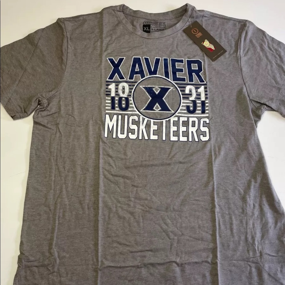 Xavier tee new XL